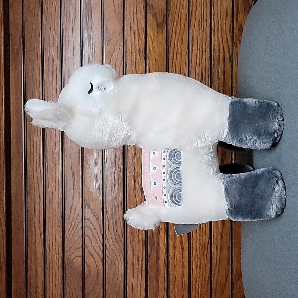 NEW LEVTEX BABY LLAMA - Picture 4 of 7